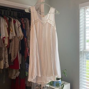 Entro Large white mini dress